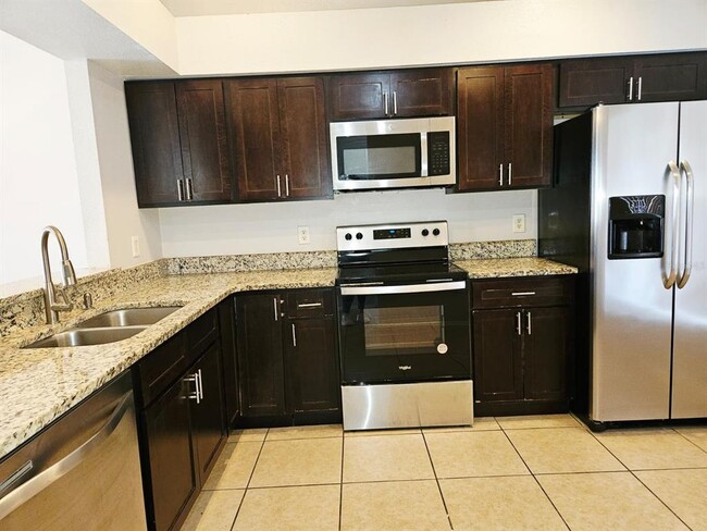 Foto del edificio - 13403 Fairway Glen Dr