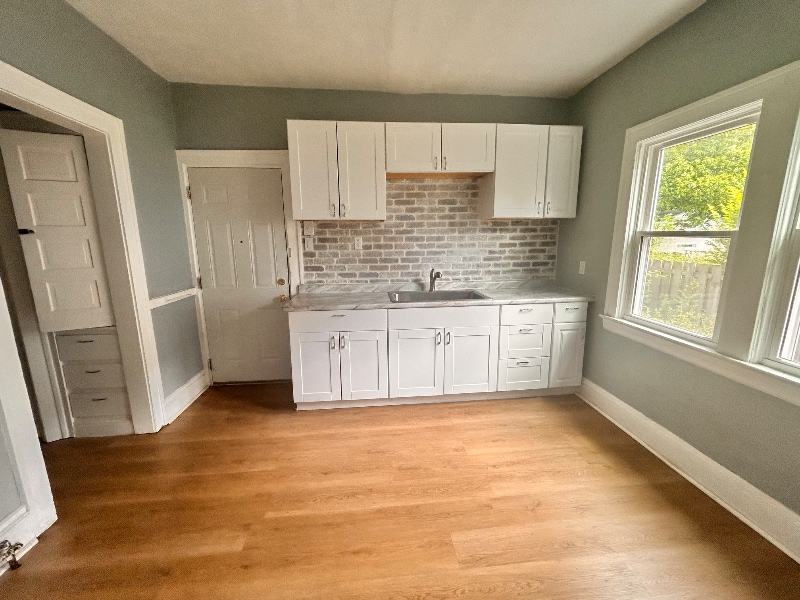 3463 E 118th St Cleveland, OH 44120 – photo 4