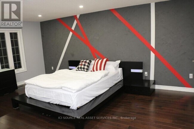 Photo du bâtiment - 164 Stather Crescent