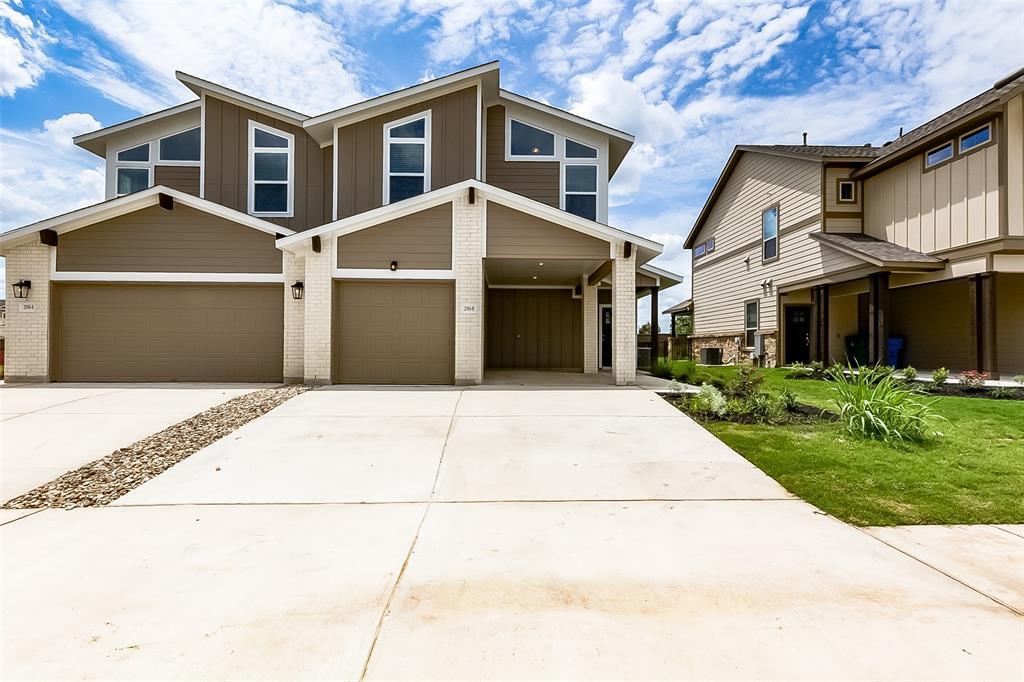 Foto principal - 20504 Haygrazer Wy