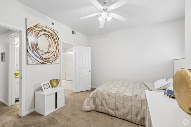 4BR, 2BA - 1,498SF - Primary Bedroom - The Pointe on College
