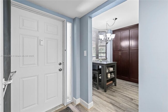 Building Photo - 6620 Boca Del Mar Dr