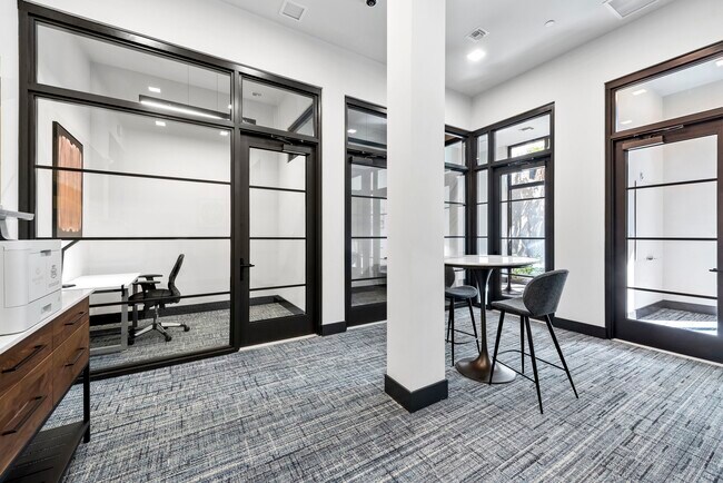 Coworking Space - SoLe Mia Rentals