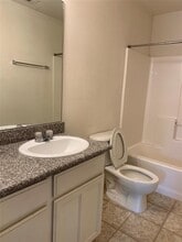 Building Photo - 317 Cherry St