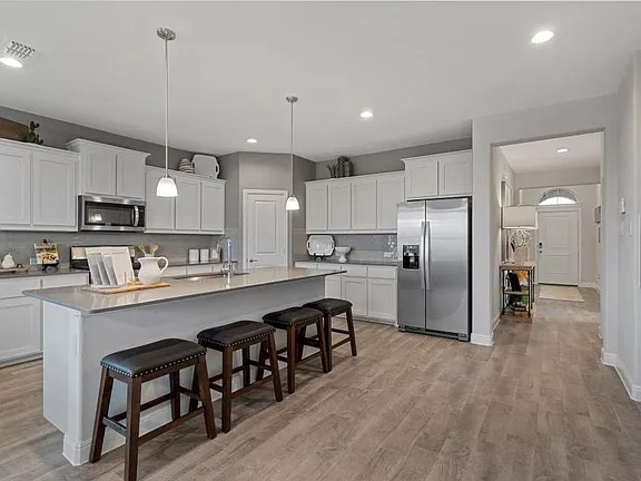 Building Photo - 15525 Charing Cross Dr