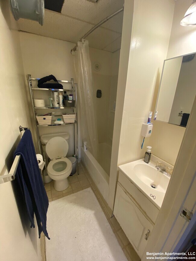 Foto del edificio - 232 Cambridge St