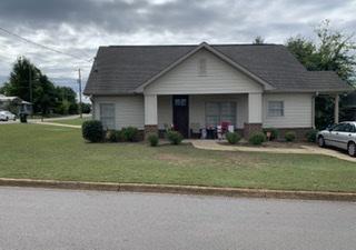 Foto principal - 1708 4th Ave E