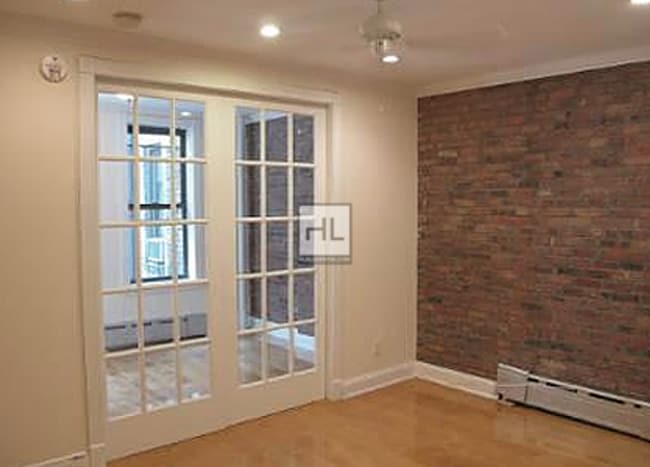 Foto del edificio - CHRISTOPHER ST.