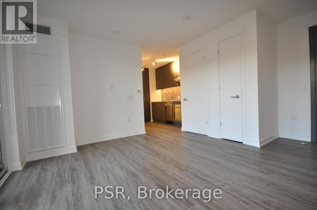 Building Photo - 9 Tecumseth St.