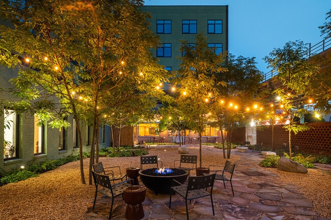 Courtyard - Fishtown Urby