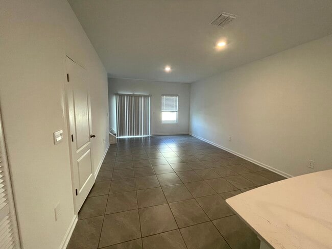 Building Photo - 95 Playa De Luna Ln