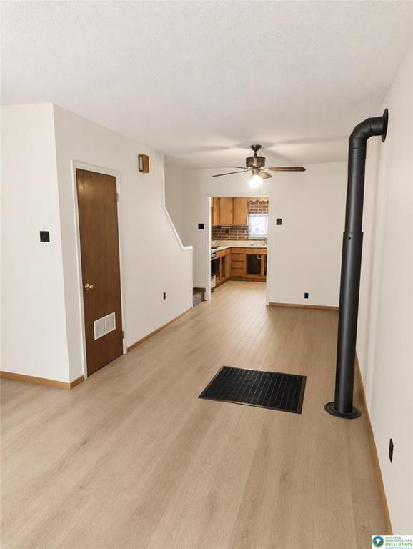 Foto del edificio - 229 N Peach St