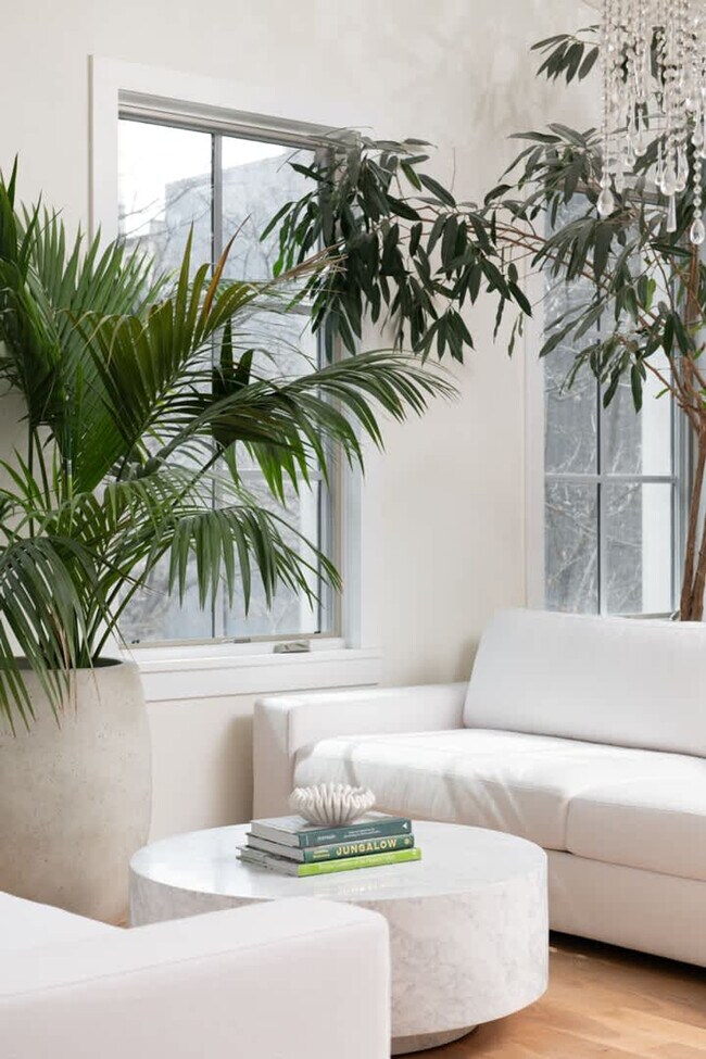 Foto del edificio - 22 E Elm St