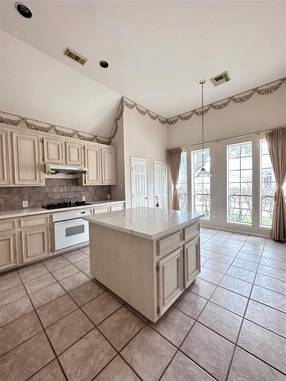 Foto del edificio - 4123 Creek Hollow Ln