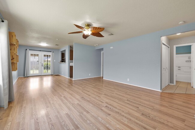 Foto del edificio - Beautiful rental home located in NW San An...