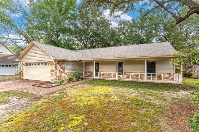 Building Photo - 822 St Joseph Cove