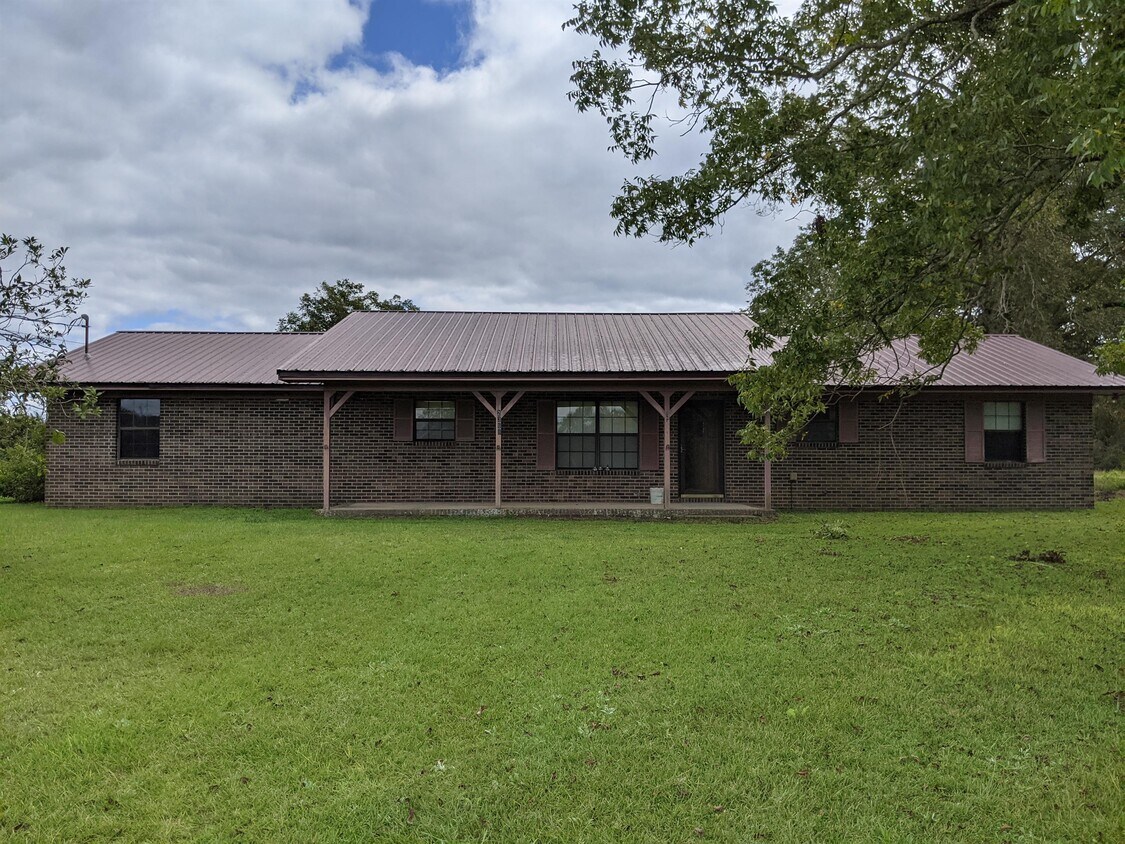 2368 Cedar Rd, Mount Vernon, GA 30445 House Rental in Mount Vernon, GA
