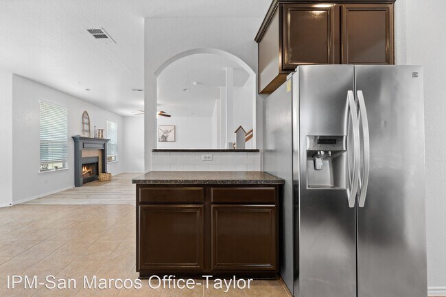 Foto del edificio - 4 br, 2.5 bath House - 6101 Malachi Lane