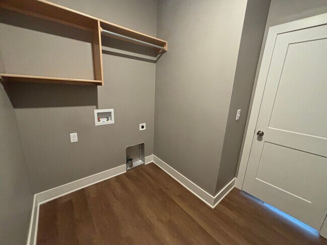Foto del edificio - 4606 S Doris Ct