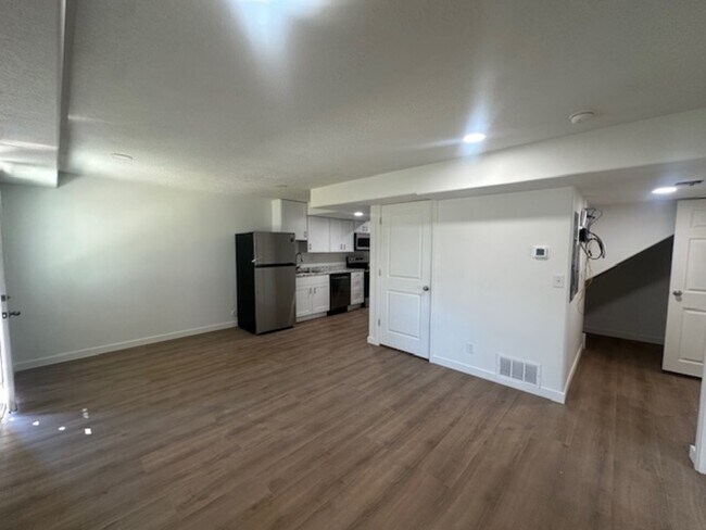 Foto del edificio - 936 Nichols Ave