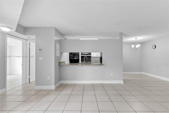 Building Photo - 15665 SW 74th Cir Dr