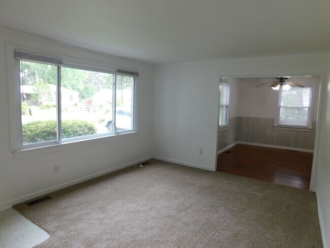 Foto del edificio - Single Family Home Just Minutes From Cherry Point Base!
