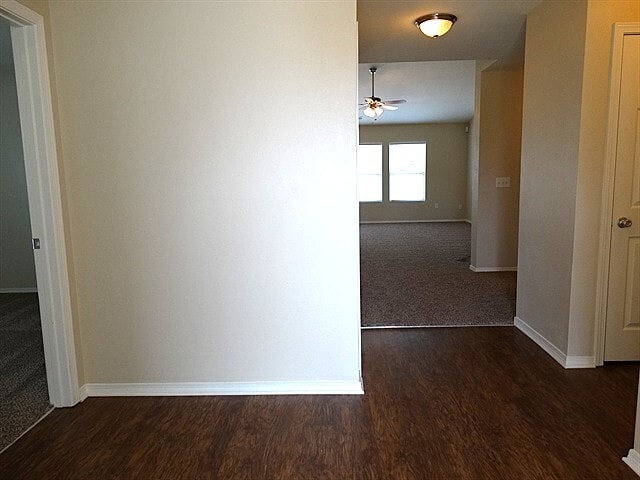 Foto del edificio - 10916 Thousand Oaks Dr