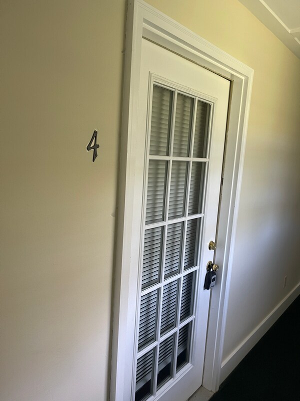 Foto del edificio - 1021 Fall Creek Rd