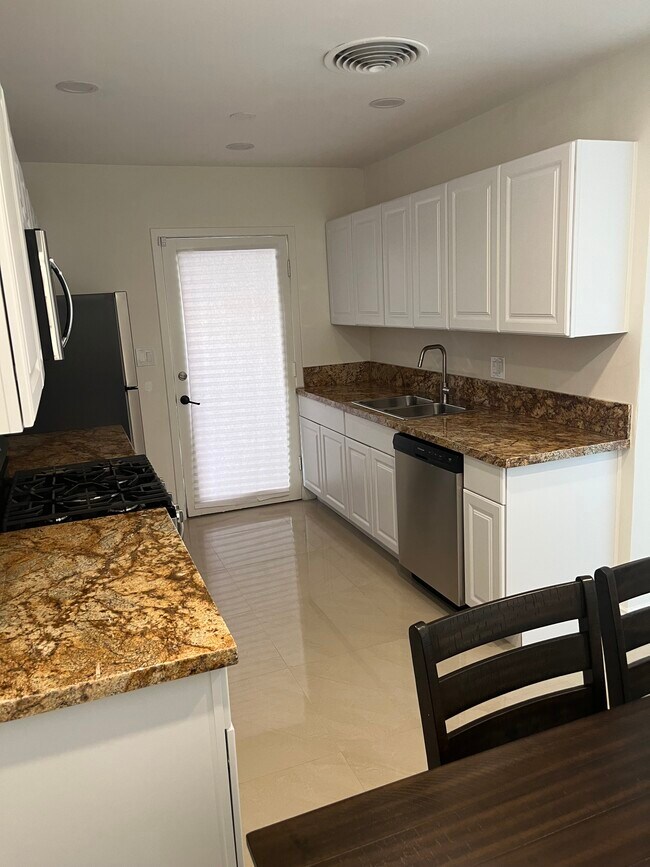 Foto del edificio - South Palm Springs Desert Resort