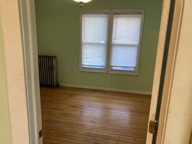 Foto del edificio - 32 Huntington St