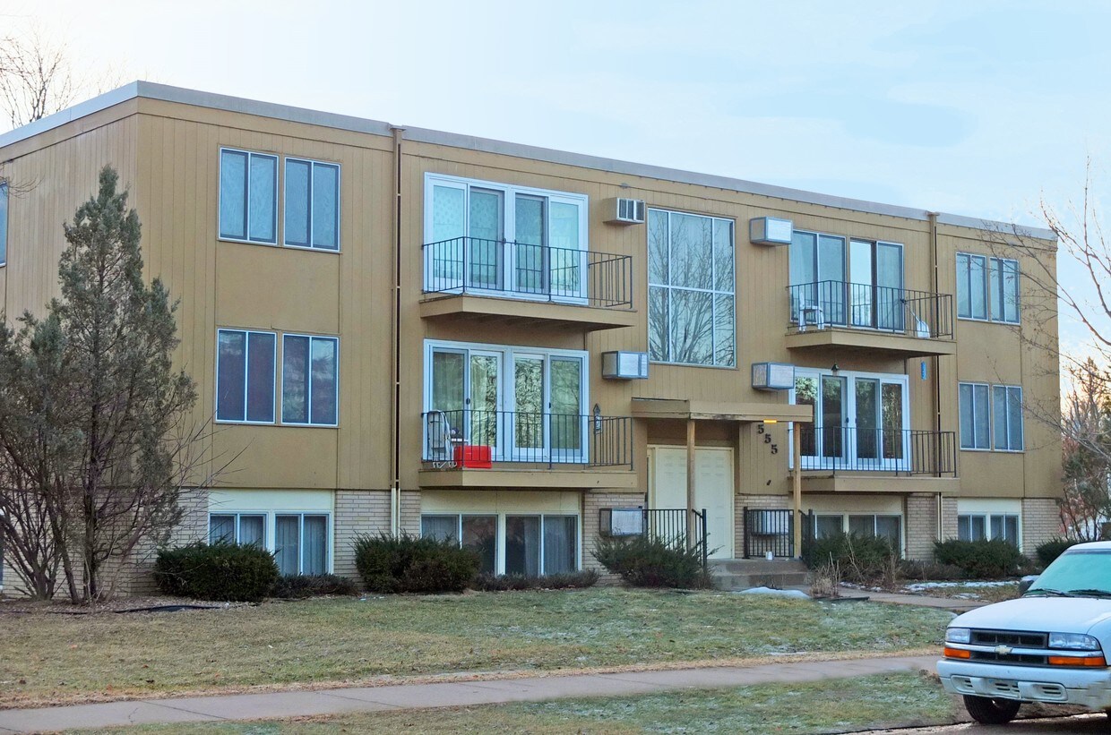 Foto principal - 555 Central Ave S