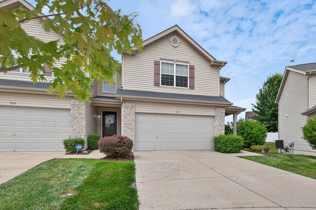 Building Photo - Charming 3-bedroom, 2-bath townhouse