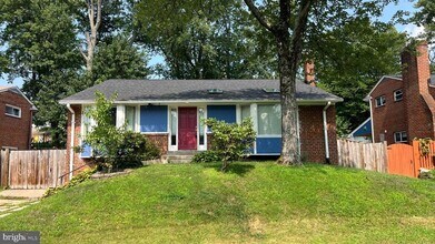 Building Photo - 12907 Dean Rd