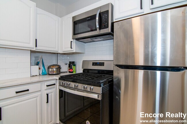 Foto del edificio - 448 Park Dr