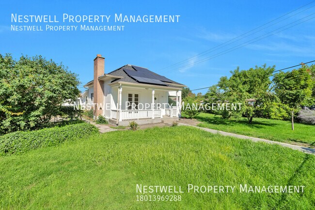 Foto del edificio - Cute Farmhouse in Salt Lake City! 3bed/2 bath