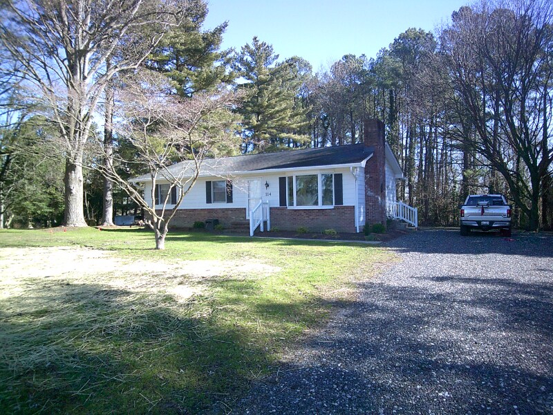 Primary Photo - 114 Willis Rd