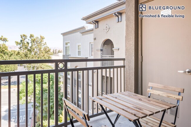 Foto del edificio - 501 Murphy Ranch Rd