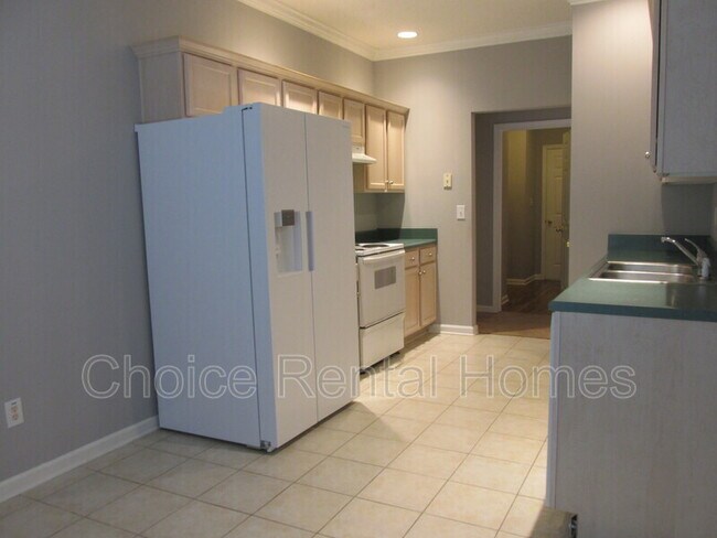 Foto del edificio - 102 Aaron Parc Ct