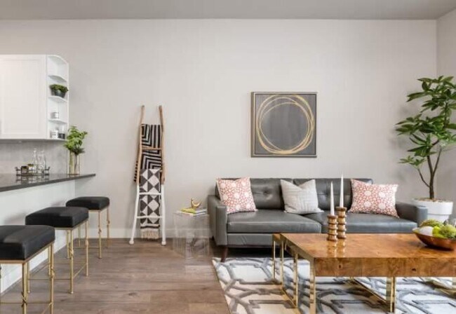 Building Photo - 2 bedroom in Houston TX 77019