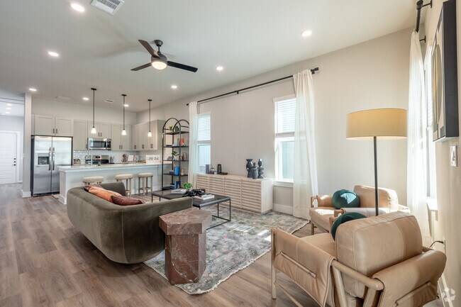 3 habitaciones, 2.5 baños - 150 m² - Sala de estar - Braunwood at Town Creek