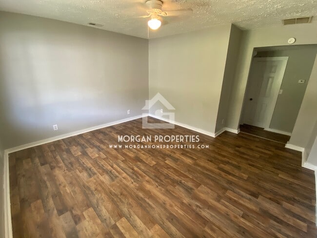 Building Photo - 1607 Pearl St