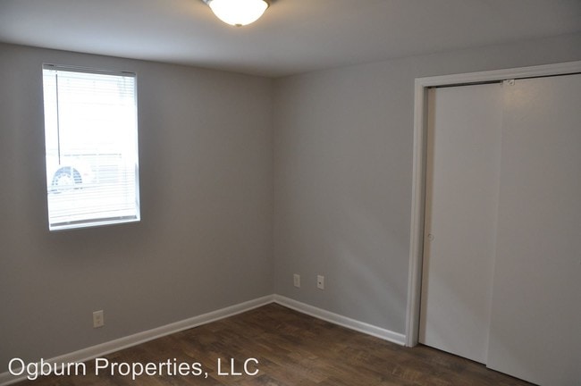 Building Photo - 1418-1424 Glade St NW