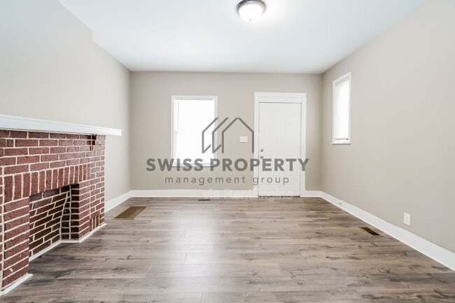 Foto del edificio - 761 Seymour Ave