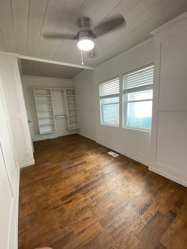 Foto del edificio - 634 Rutledge Ave