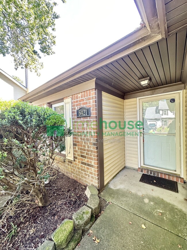 Building Photo - 5421 Heatherton Ct