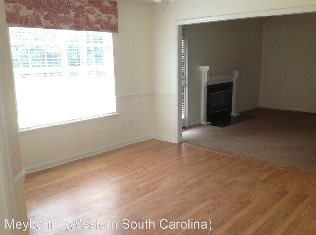 Building Photo - 3 br, 2 bath House - 494 Old Walnut Branch