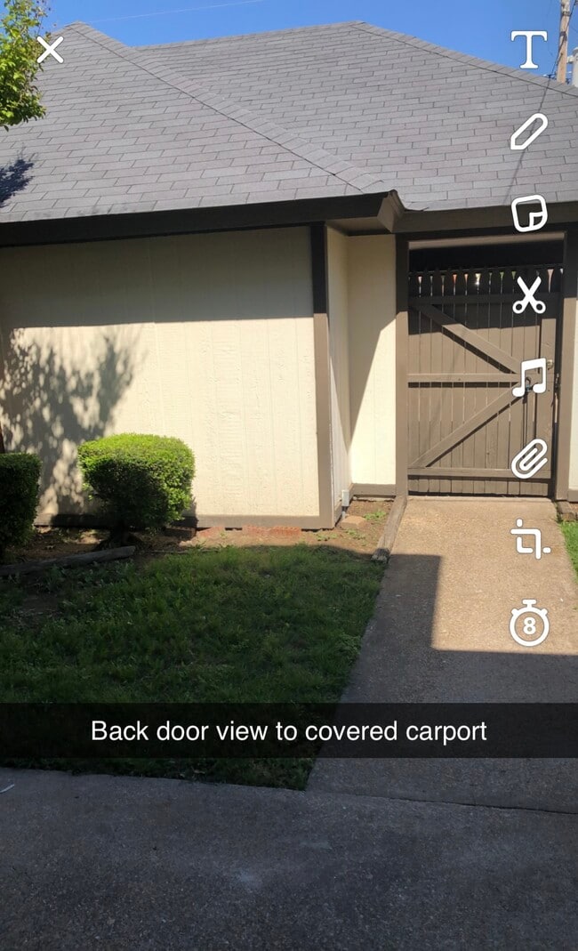 Building Photo - 609 Windgate Ct