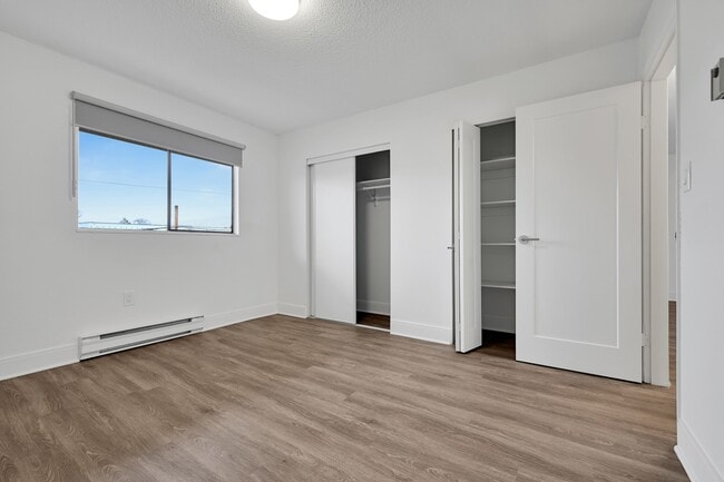 Building Photo - Ellery Manor Apartments