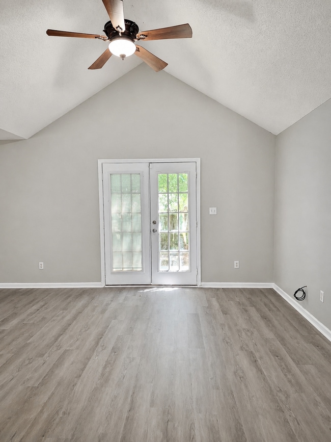 Building Photo - 3107 Wingfield Way