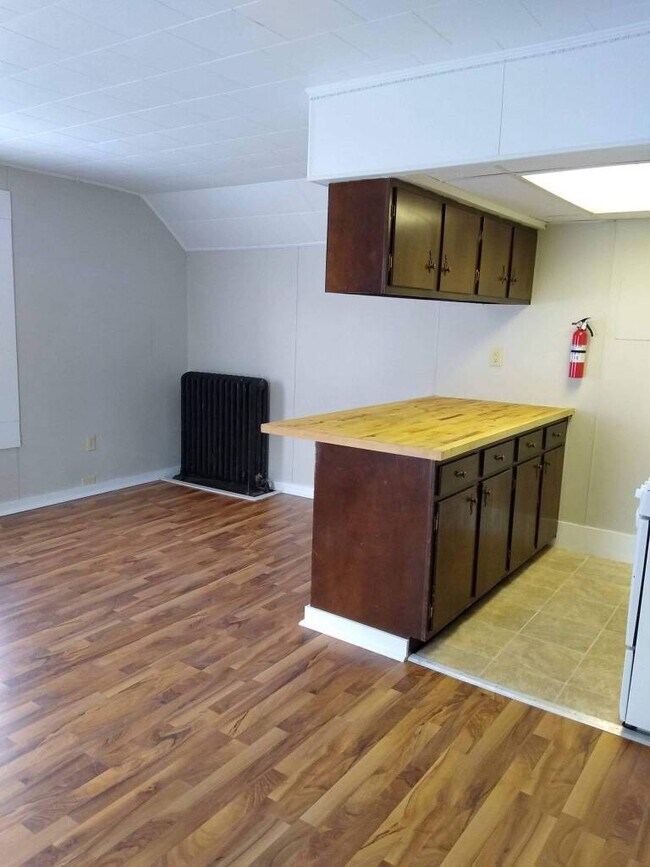 Foto del edificio - 321 Ives Ave